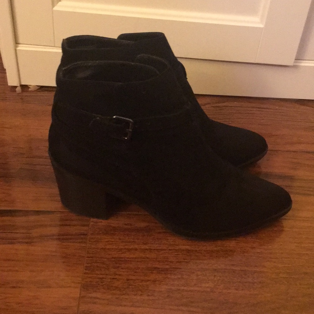 Forever 21 Velvet Booties